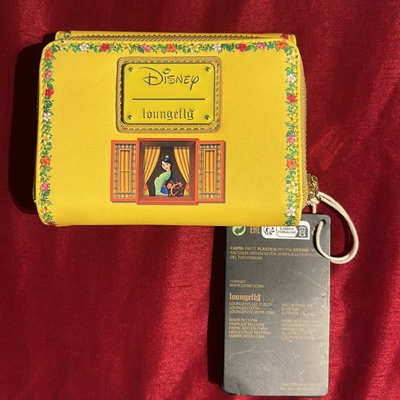 Loungefly Disney Princess Yellow Balcony Wallet - Picture 3 of 6